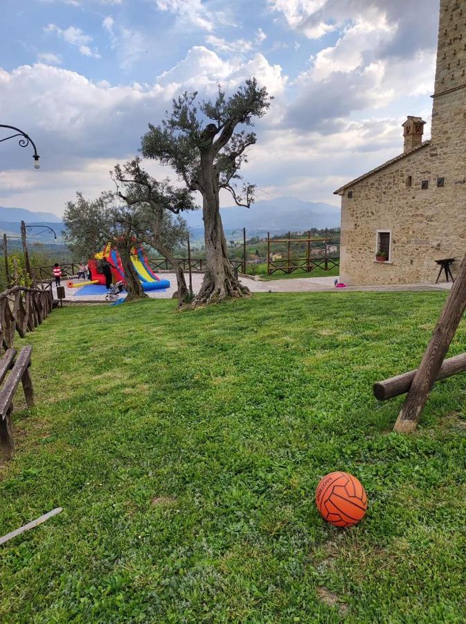 Agriturismo Torre Gialluise Gesualdo Luaran gambar