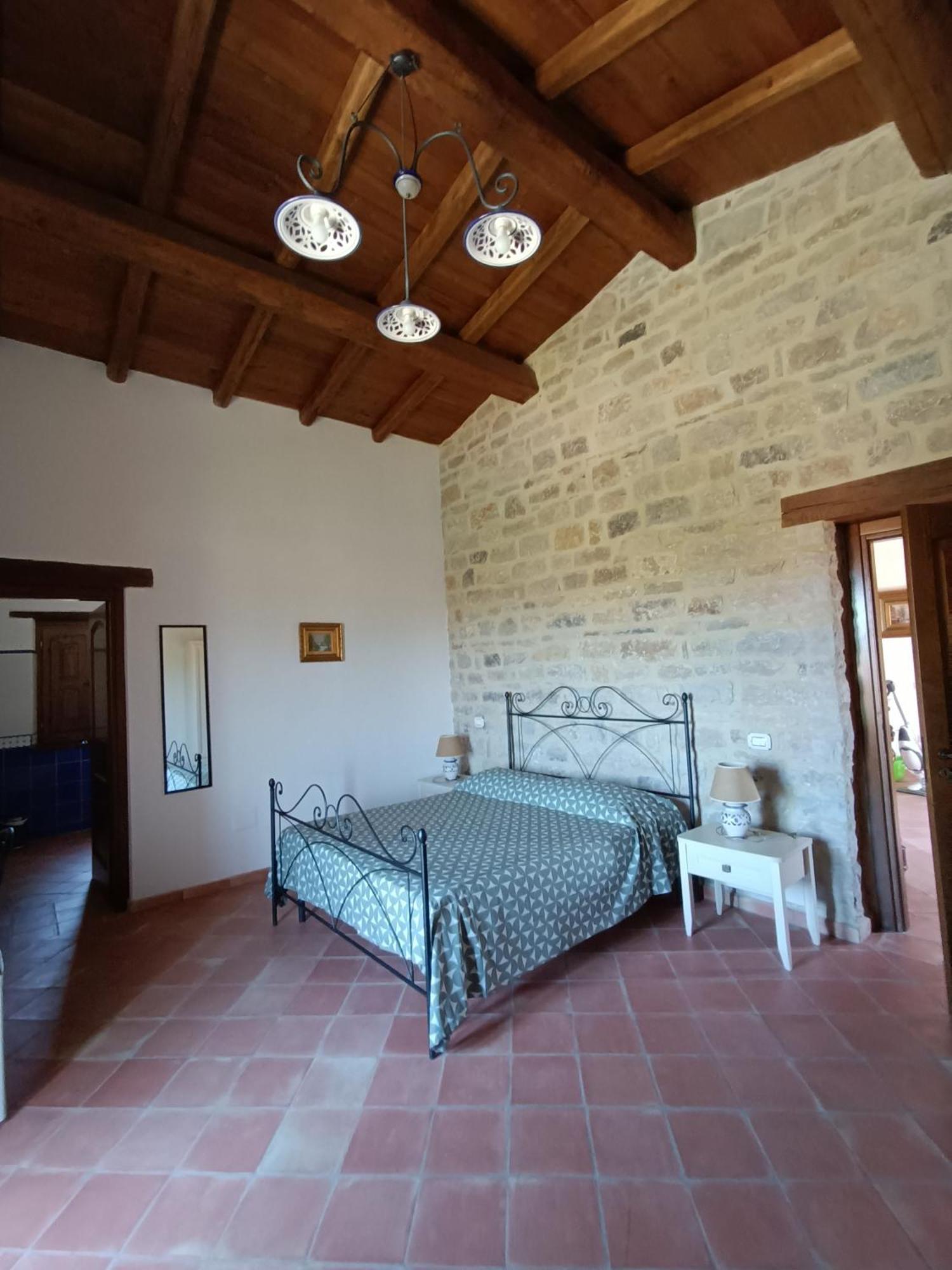 Agriturismo Torre Gialluise Gesualdo Luaran gambar